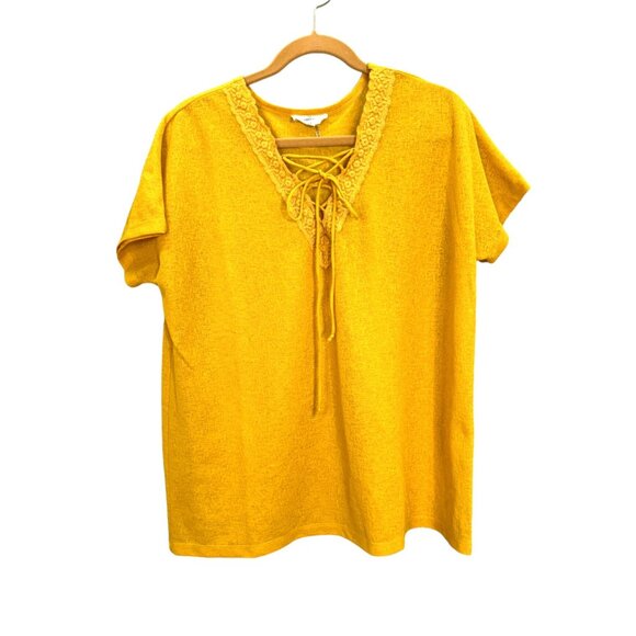 Entro Women's Sz Large Yellow Lace-Up V-Neck Lace Trim Blouse Short Sleeve - Picture 1 of 10